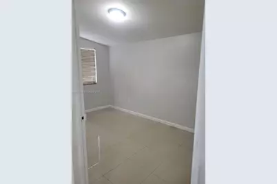 1155 NE 113th St #0, Miami, FL 33161 - Photo 10