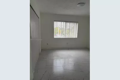 18840 NW 57th Ave #301, Hialeah, FL 33015 - Photo 12