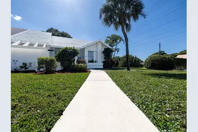 10988 Lake Front Pl, Boca Raton, FL 33498 - Photo 58