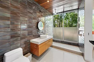 [Address not provided], Miami Beach, FL 33139 - Photo 28