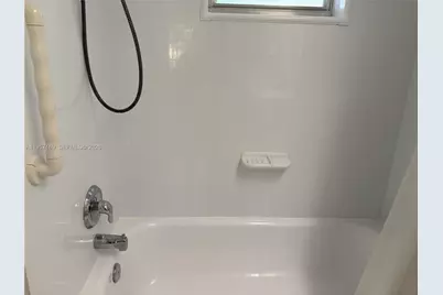 151 Berkley Rd #208, Hollywood, FL 33024 - Photo 18