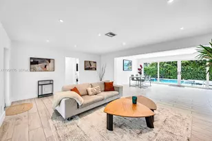 1080 NE 104th St, Miami Shores, FL 33138 - Photo 22