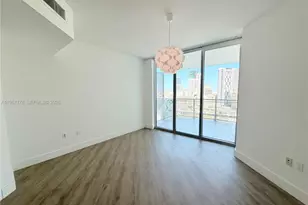 350 S Miami Ave, Miami, FL 33130 - Photo 10