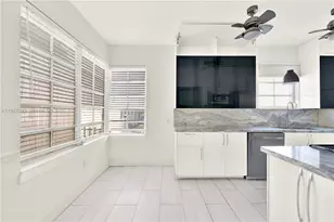 610 8th St, Miami Beach, FL 33139 - Photo 10
