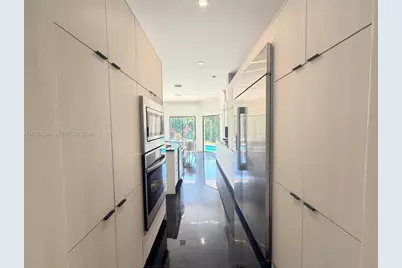 301 Isla Dorada Blvd, Coral Gables, FL 33143 - Photo 64