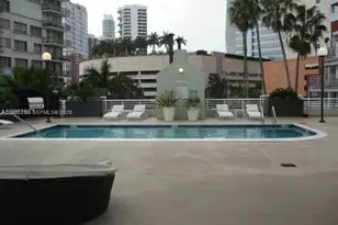 1402 Brickell Bay Dr, Miami, FL 33131 - Photo 2