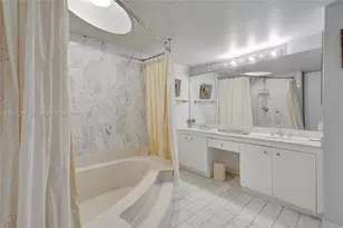 1000 Quayside Terrace, Miami, FL 33138 - Photo 34