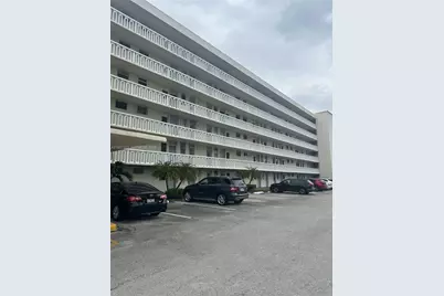 2855 Leonard Dr #H411, Aventura, FL 33160 - Photo 2