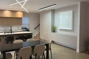 7476 NW 113th Path, Doral, FL 33178 - Photo 2