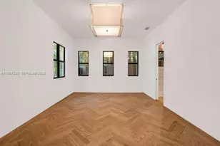 2330 Overbrook St, Coconut Grove, FL 33133 - Photo 10