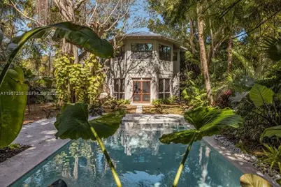 2330 Overbrook St, Coconut Grove, FL 33133 - Photo 36