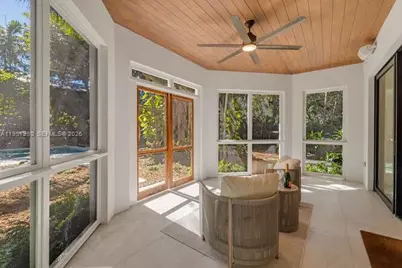 2330 Overbrook St, Coconut Grove, FL 33133 - Photo 32