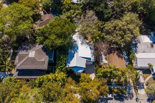 2330 Overbrook St, Coconut Grove, FL 33133 - Photo 88