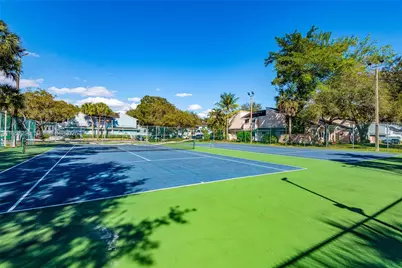 1946 Players Pl, North Lauderdale, FL 33068 - Photo 34