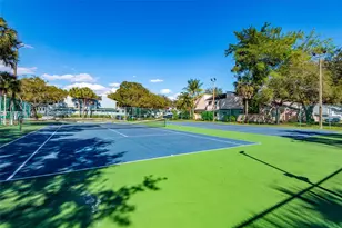 1946 Players Pl, North Lauderdale, FL 33068 - Photo 34