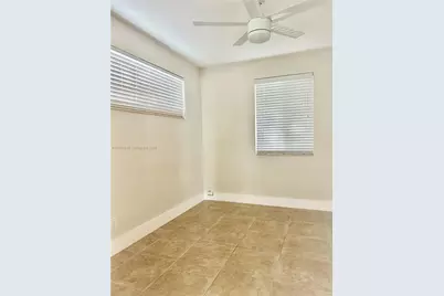 1433 NE 22nd St #1, Wilton Manors, FL 33305 - Photo 4