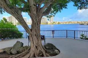 2750 NE 183rd St, Aventura, FL 33160 - Photo 52