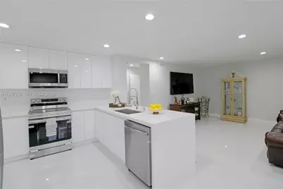 8172 SW 163rd Ct, Miami, FL 33193 - Photo 38