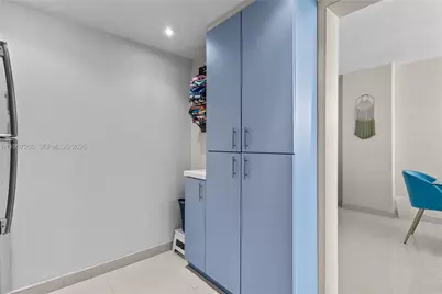 1345 Lincoln Rd #403, Miami Beach, FL 33139 - Photo 14