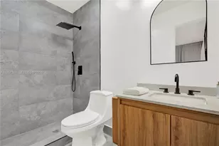 51 NE 56th Ct, Oakland Park, FL 33334 - Photo 14