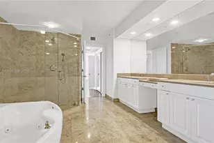 20201 E Country Club Dr, Aventura, FL 33180 - Photo 36