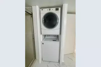 403 Lakeview Dr #106, Weston, FL 33326 - Photo 16