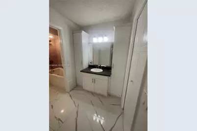 403 Lakeview Dr #106, Weston, FL 33326 - Photo 20