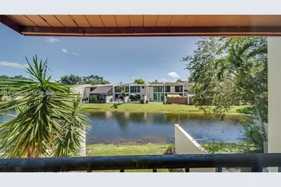 10462 SW 78th St, Miami, FL 33173 - Photo 18