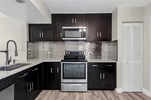 6768 Canary Palm Cir, Boca Raton, FL 33433 - Photo 6