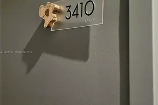 1010 Brickell Ave, Miami, FL 33131 - Photo 34