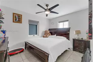 905 Atlantic Ave, Opa-Locka, FL 33054 - Photo 12