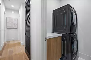 8765 SW 175th St, Palmetto Bay, FL 33157 - Photo 32