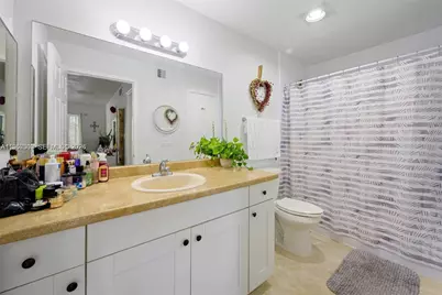 777 Riverside Dr #1521, Coral Springs, FL 33071 - Photo 16