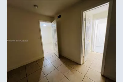 2040 NW 89th Ave #104, Pembroke Pines, FL 33028 - Photo 16