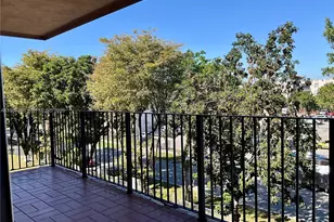 1910 W 56th St, Hialeah, FL 33012 - Photo 4