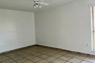 1910 W 56th St, Hialeah, FL 33012 - Photo 10