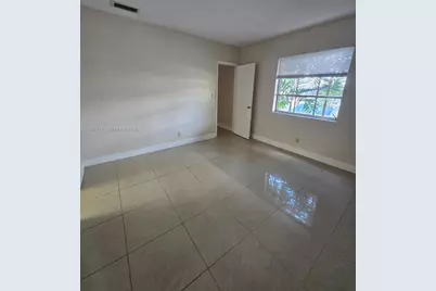 2424 SE 17th Cswy #110B, Fort Lauderdale, FL 33316 - Photo 12