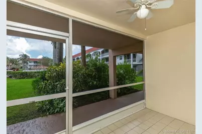 581 Blue Heron Dr #107-B, Hallandale Beach, FL 33009 - Photo 18