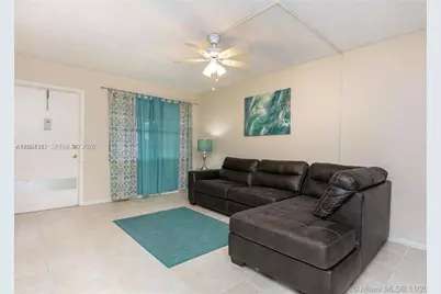 581 Blue Heron Dr #107-B, Hallandale Beach, FL 33009 - Photo 2