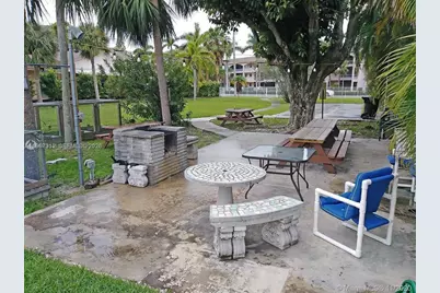581 Blue Heron Dr #107-B, Hallandale Beach, FL 33009 - Photo 22