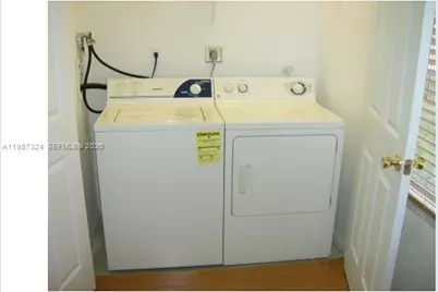 2890 N Oakland Forest Dr #111, Oakland Park, FL 33309 - Photo 14