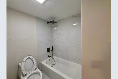 20335 W Country Club Dr #1203, Aventura, FL 33180 - Photo 16