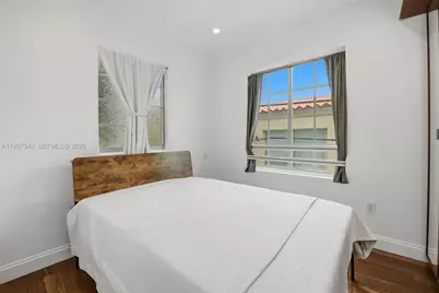 [Address not provided], Miami Beach, FL 33139 - Photo 8
