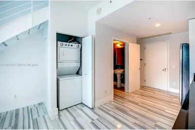 60 SW 13th St #3004, Miami, FL 33130 - Photo 20