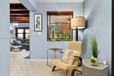 62 NE 110th St, Miami Shores, FL 33161 - Photo 36