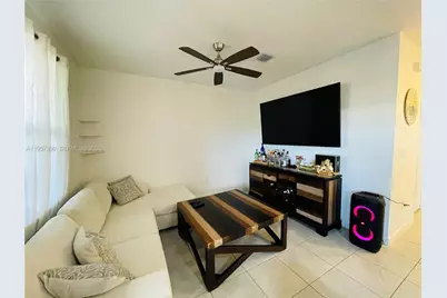 23153 SW 128th Pl, Miami, FL 33170 - Photo 6