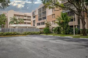 6800 Cypress Rd, Plantation, FL 33317 - Photo 32