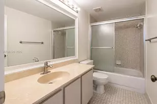 6800 Cypress Rd, Plantation, FL 33317 - Photo 16