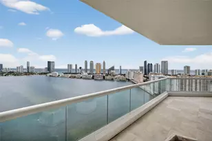 2600 Island Blvd, Aventura, FL 33160 - Photo 90
