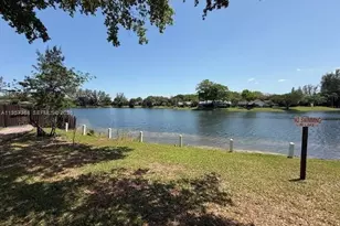 3760 Inverrary Dr, Lauderhill, FL 33319 - Photo 32